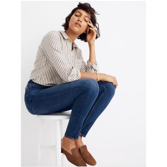 MADEWELL Curvy High-Rise Skinny Jeans in Hayes Wash - Picture 4 of 10